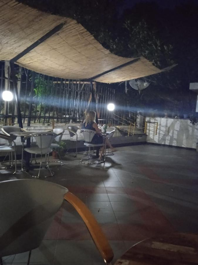 Hotel Moris ดูร์เรส ภายนอก รูปภาพ