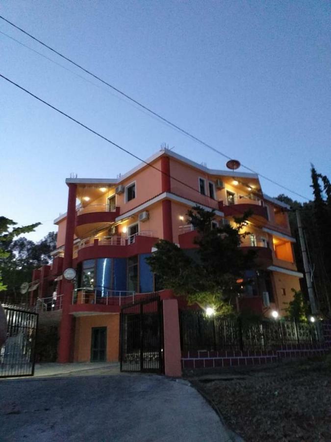 Hotel Moris ดูร์เรส ภายนอก รูปภาพ